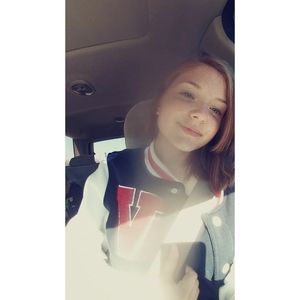 Meet your Posher, Jillian